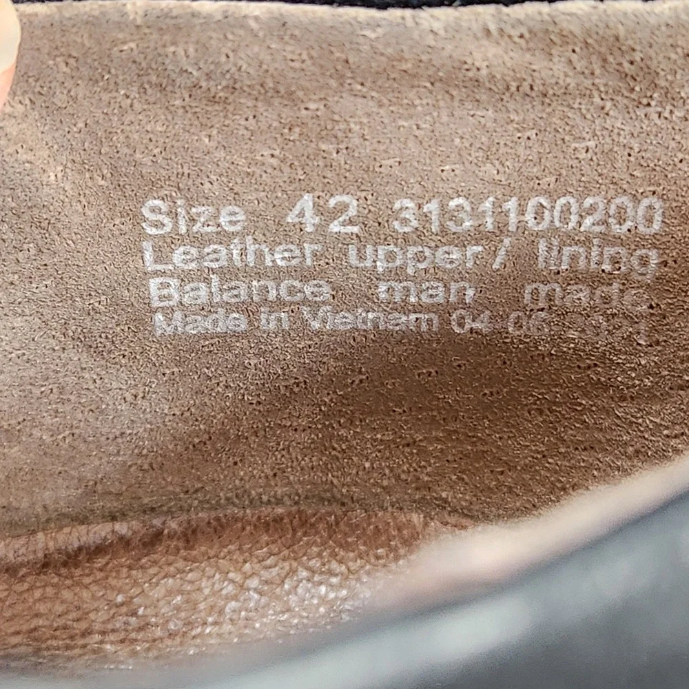 Dansko preowned look